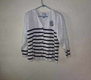 Women's White and Black Striped Sweater